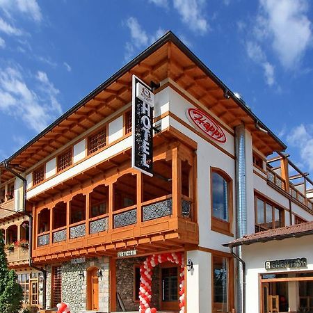 Hotel Happy Gjakova Екстериор снимка