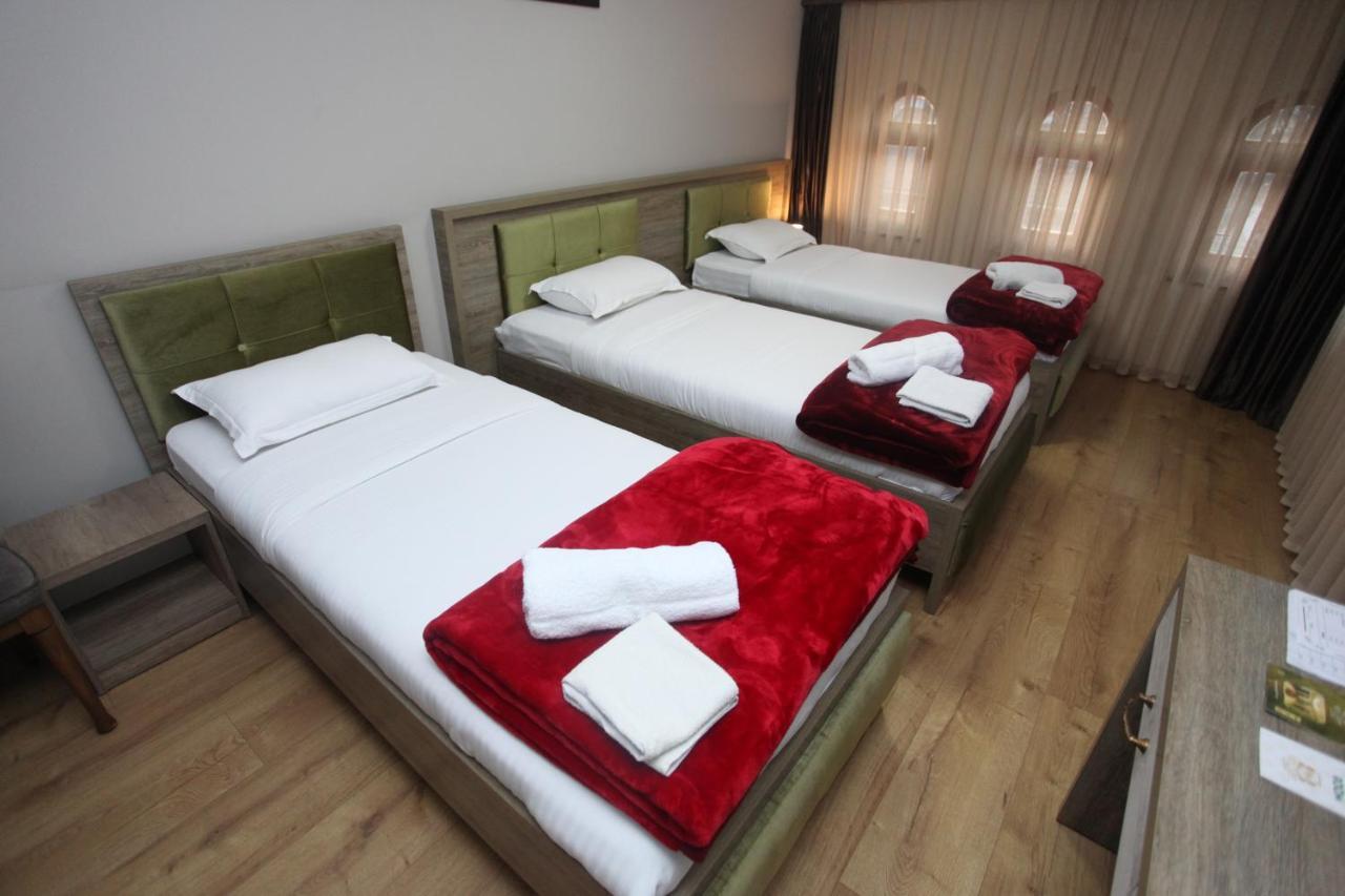 Hotel Happy Gjakova Екстериор снимка