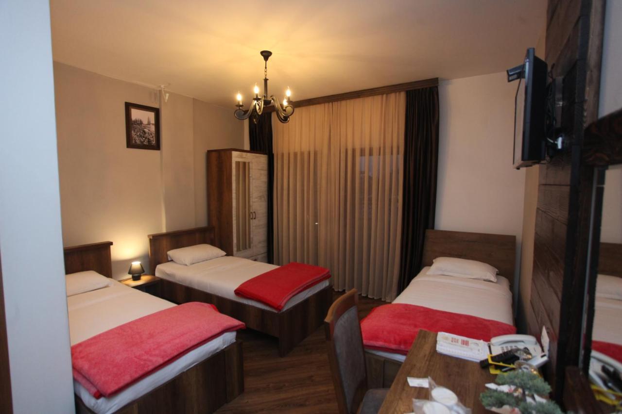 Hotel Happy Gjakova Екстериор снимка