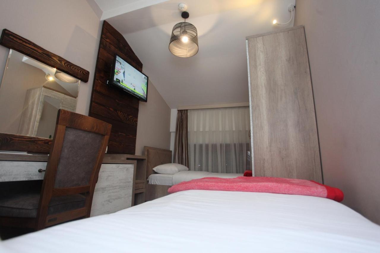 Hotel Happy Gjakova Екстериор снимка
