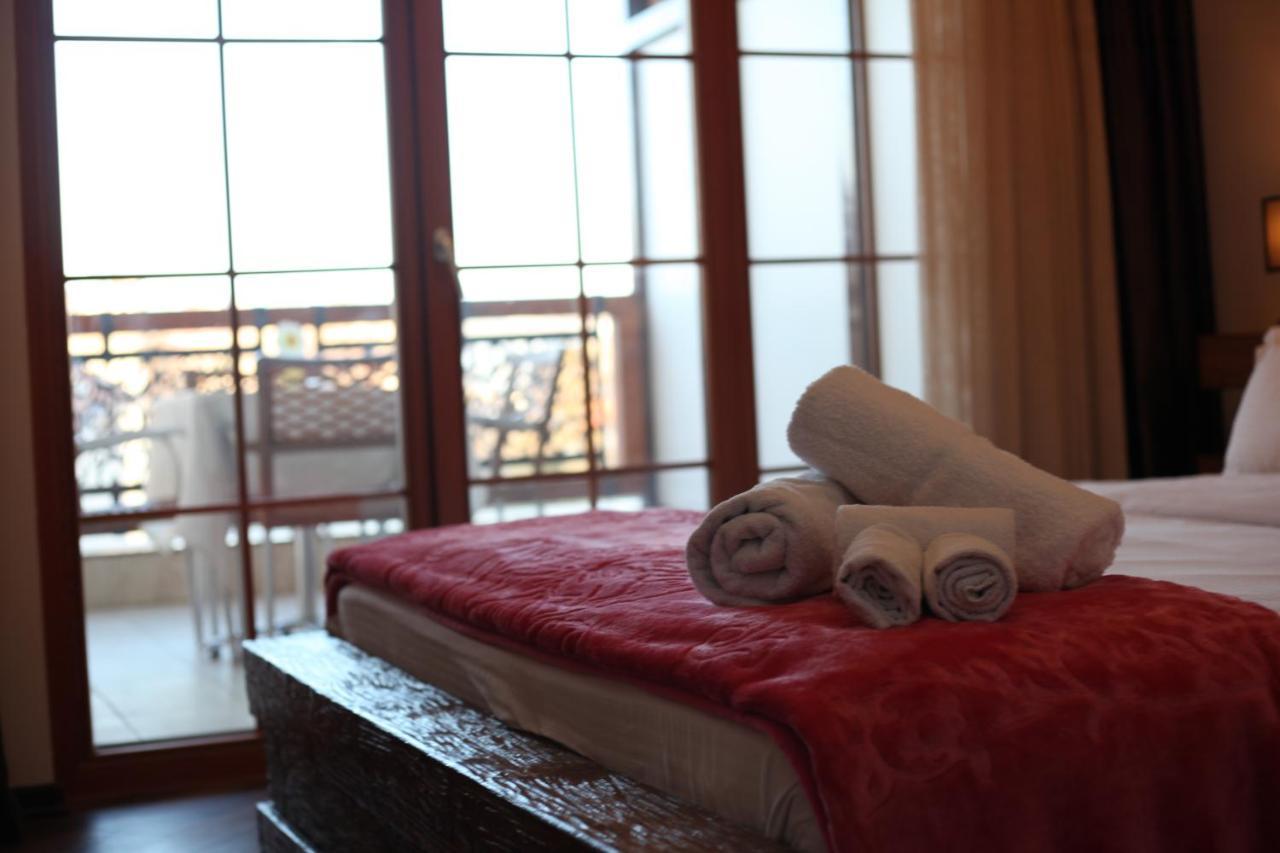 Hotel Happy Gjakova Екстериор снимка
