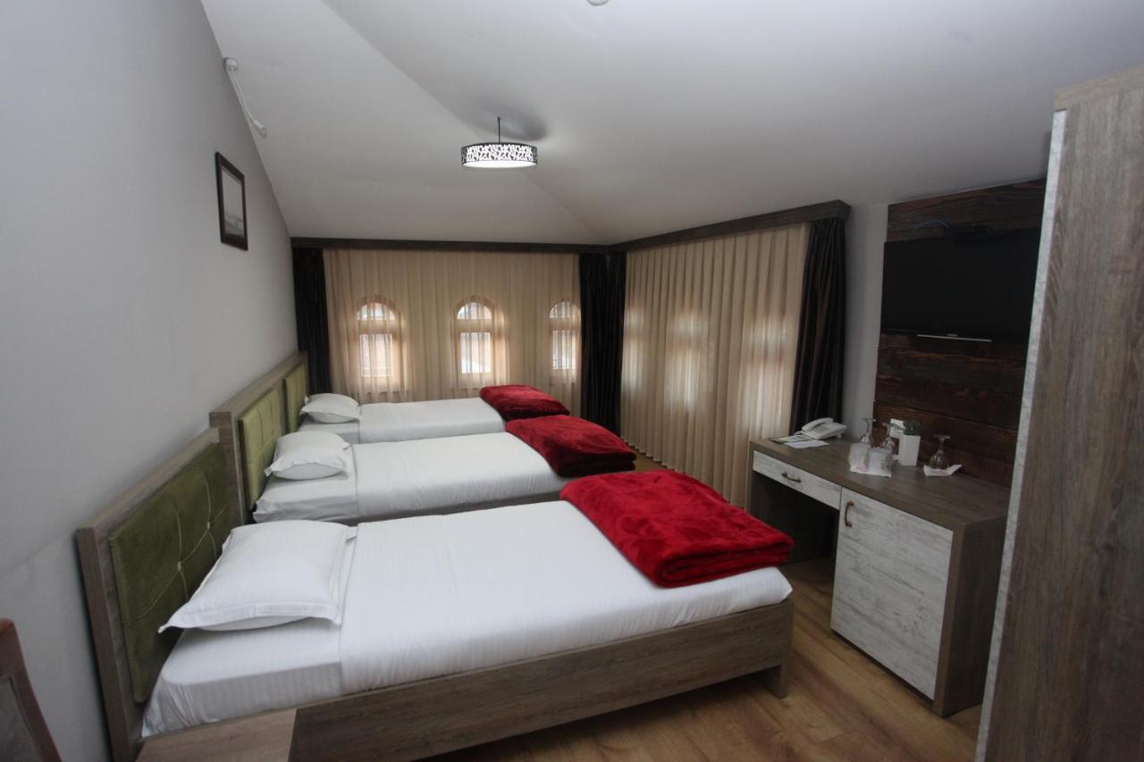 Hotel Happy Gjakova Екстериор снимка