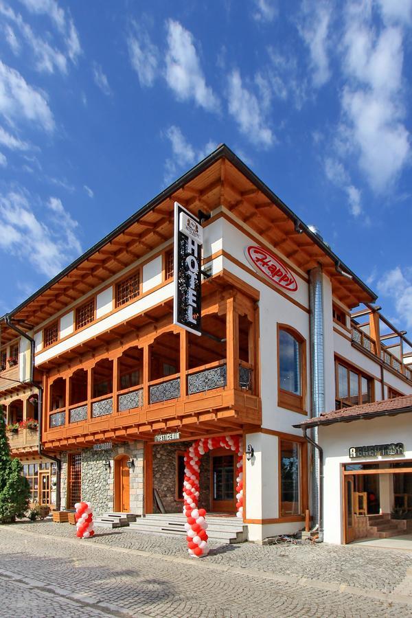 Hotel Happy Gjakova Екстериор снимка