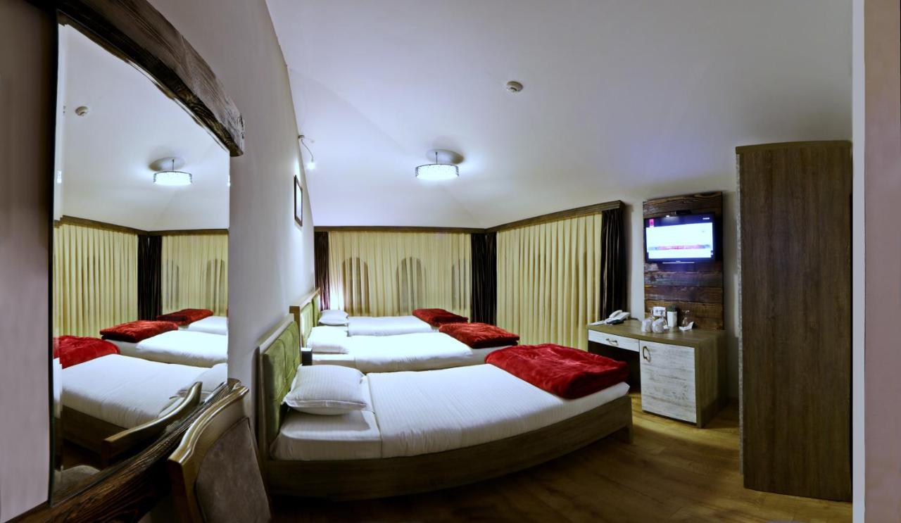 Hotel Happy Gjakova Екстериор снимка